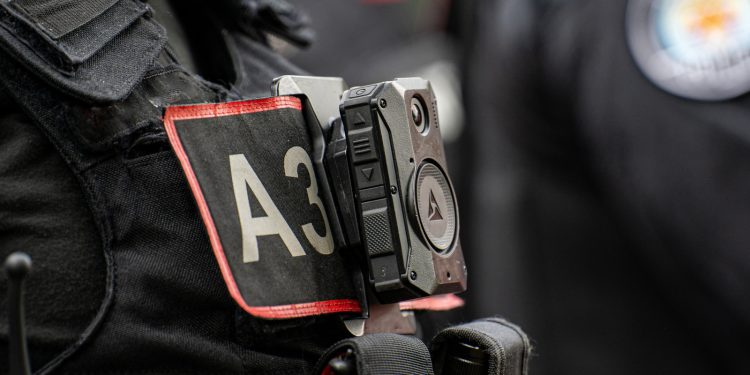 Kdo smí vidět záběry z policejních kamer? V USA je to loterie