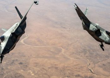 USA přerušily nálety na Írán, ceny ropy rostou