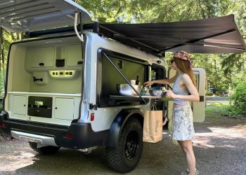 Nový off-road karavan Outranger startuje na 25 950 dolarech